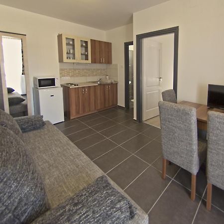 Luca Apartman Sopron Pokój zdjęcie