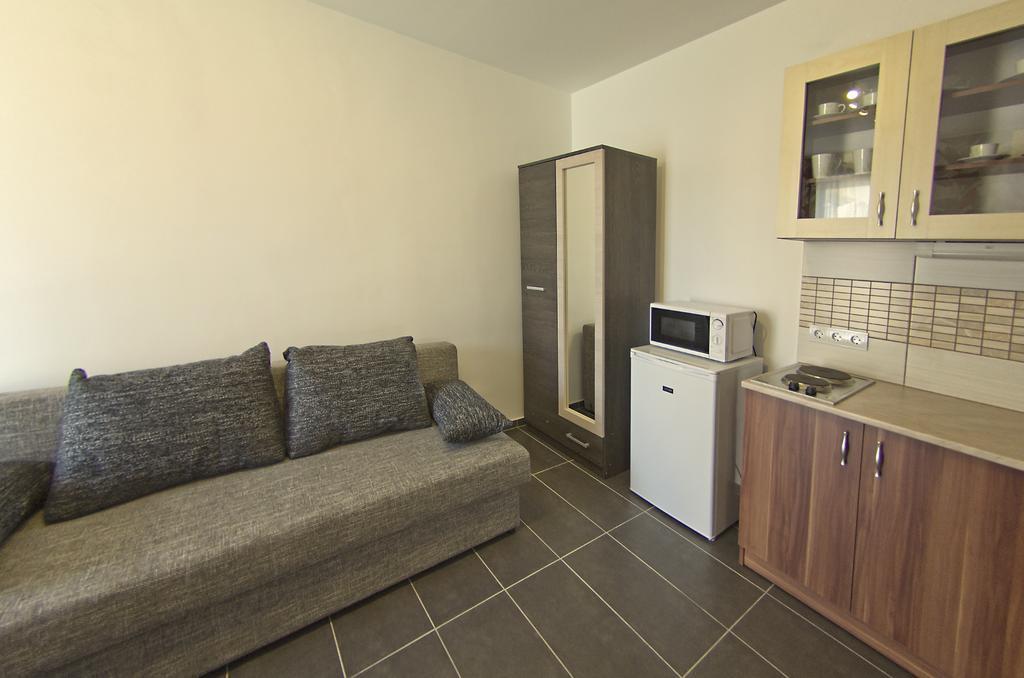 Luca Apartman Sopron Pokój zdjęcie